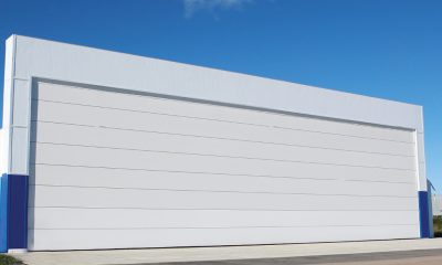 АНГАРНЫЕ ВОРОТА